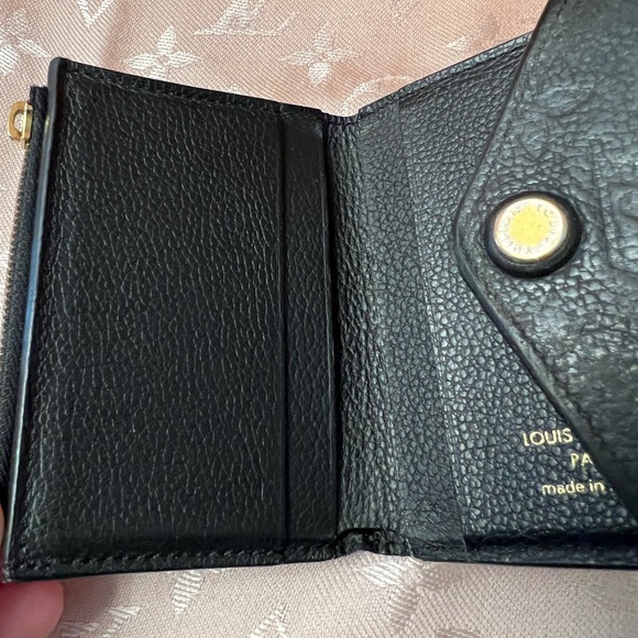Louis Vuitton Compact Zoe Wallet in Black Monogram Empreinte Leather - Picture 8 of 9